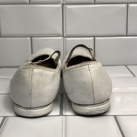 VINTAGE COAST SHOES Size 8 White Dance/Theater Shoes With Original Box; Preloved - Picture 8 of 10